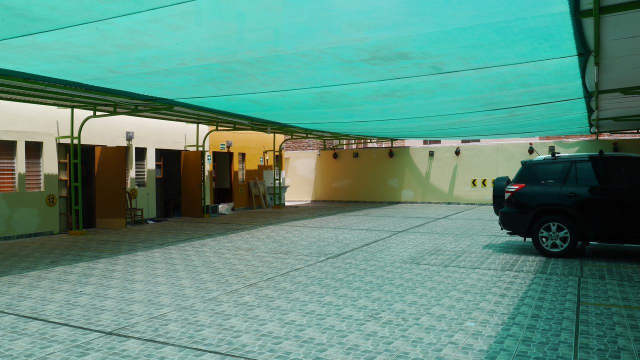 Hotel Villegas III Мойендо Екстериор снимка